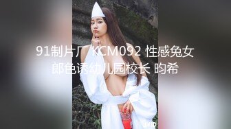 大神一路走一路抄底多位黑丝美女全是漂亮的小姐姐3 (16)