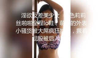 宾馆3P啪啪两个苗条妹子上来一顿舔,轮流上位骑乘自己动搞完再自摸,很是诱惑喜欢不要错过