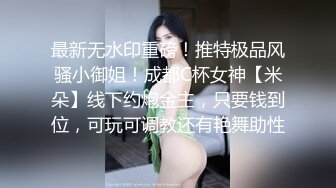 双洞一起插 一个特别乖 喜欢尝试各种新奇刺激的少妇