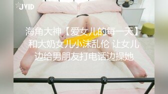 学校女厕全景偷拍多位漂亮学妹各种姿势嘘嘘 (5)