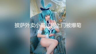   极品硬核超多狼友寻求的网红美女RiaKu棒棒糖与大鸡巴 极品蓝发萝首次猛男群P乱操